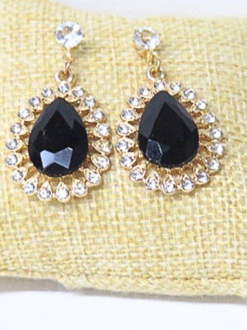 Black Crystal Teardrop Rhinestone Dangle Earrings NWOT